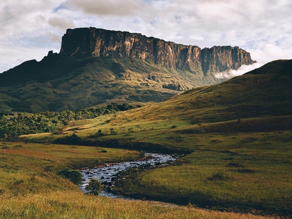 Do I need a visa to visit Mount Roraima? 